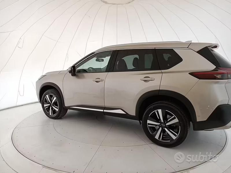 Usata Nissan X-Trail Tekna 204 CV (150 kW) 2024 Grigio SUV