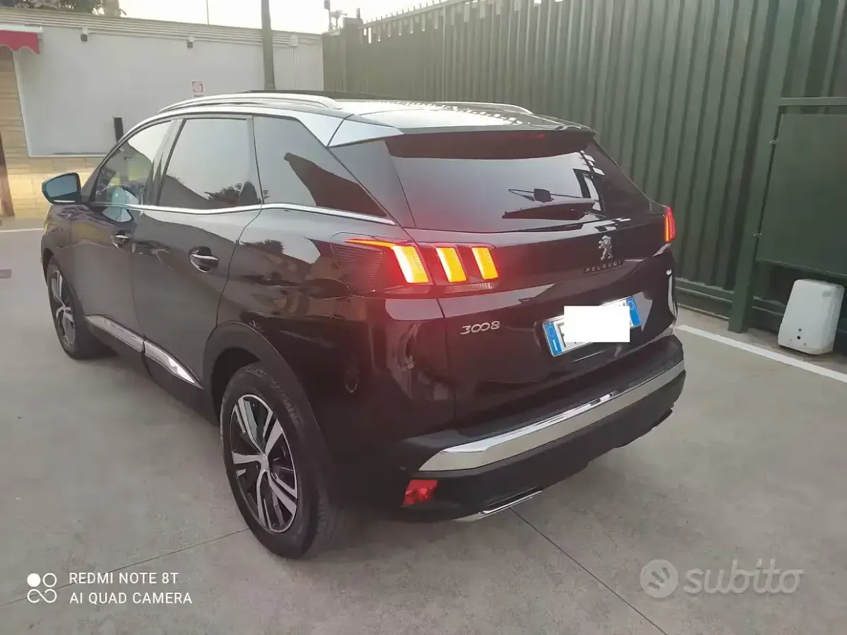 Usata Peugeot 3008 GT-line 120 CV (88 kW) 2018 Nero SUV