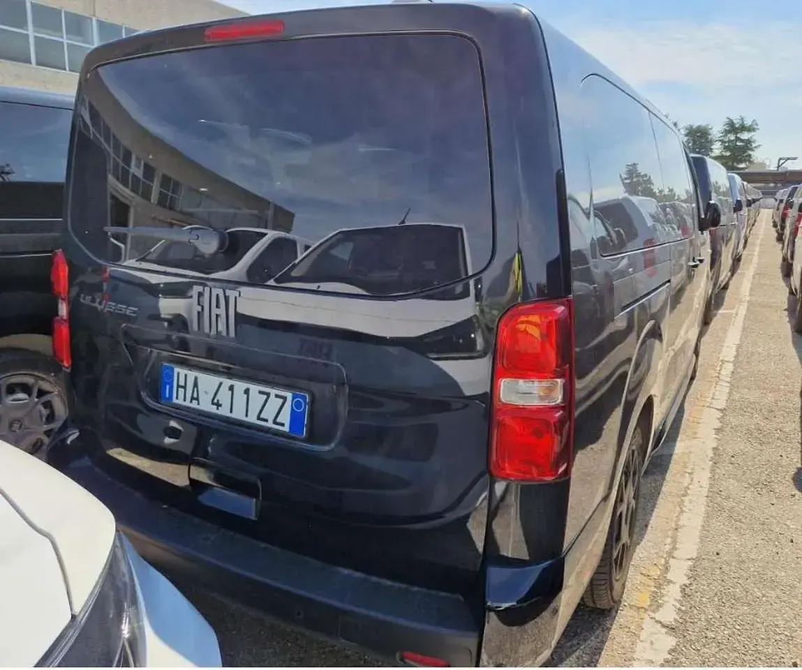 Usata Fiat Ulysse 131 kW (179 CV) 2025 Nero / metallizzato Monovolume