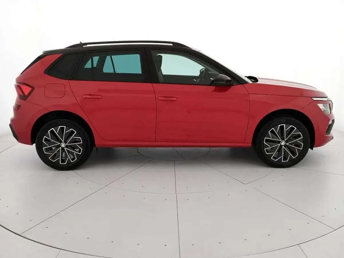 Usata Skoda Kamiq Style 116 CV (85 kW) 2024 Rosso velluto SUV