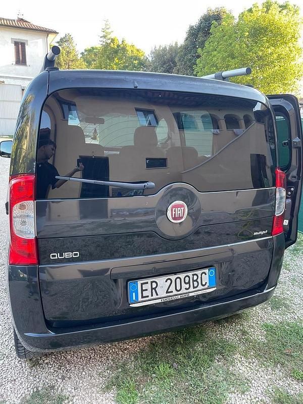 Usata Fiat Qubo Trekking 95 CV (69 kW) 2013 Nero Monovolume