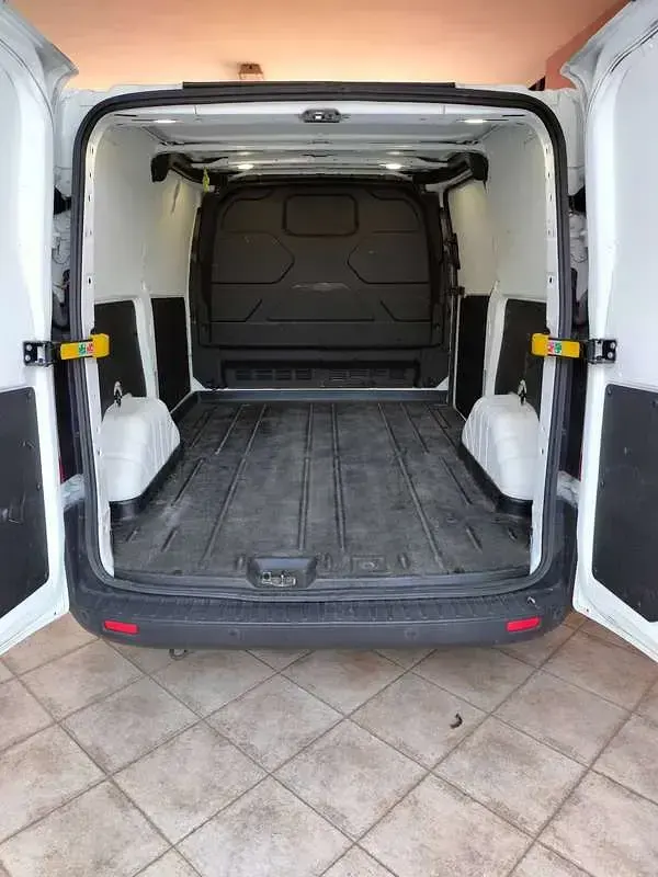 Usata Ford Transit Custom Trend 131 CV (96 kW) 2016 Bianco Furgone