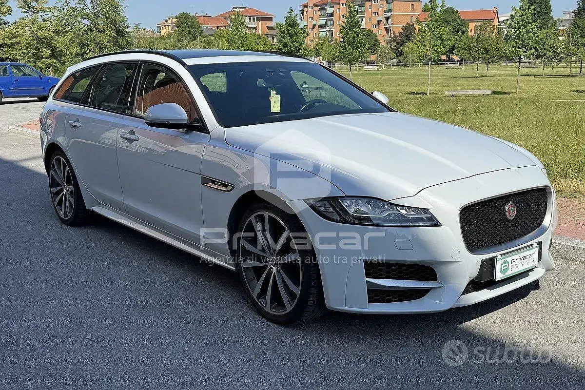 Usata Jaguar XF Sportbrake R-Sport 179 CV (131 kW) 2017 Bianco Station wagon