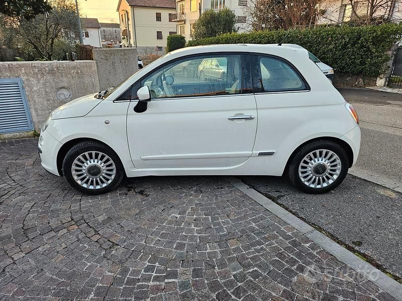Usata Fiat 500 Lounge 69 CV (50 kW) 2009 Bianco Berlina
