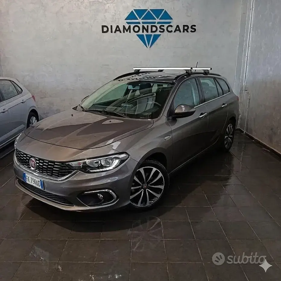 Usata Fiat Tipo Lounge 95 CV (69 kW) 2017 Grigio Station wagon