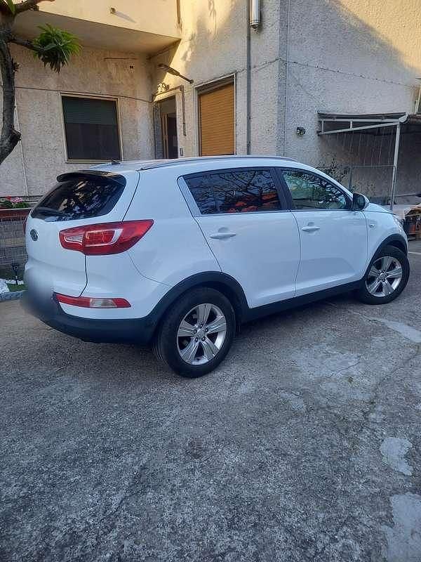 Usata Kia Sportage Active 135 CV (99 kW) 2012 Bianco SUV