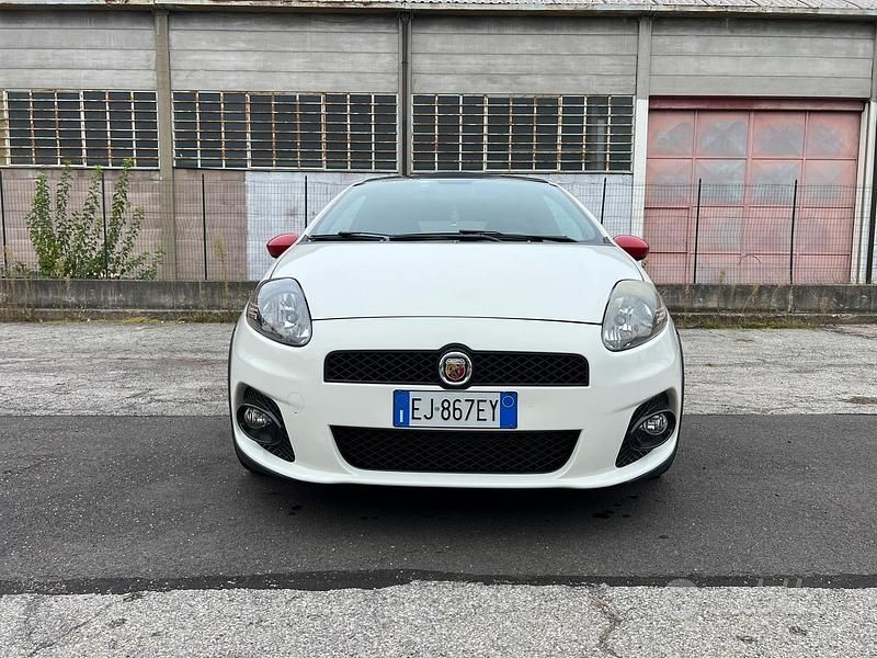 Usata Abarth Grande Punto 155 CV (114 kW) 2008 Utilitaria