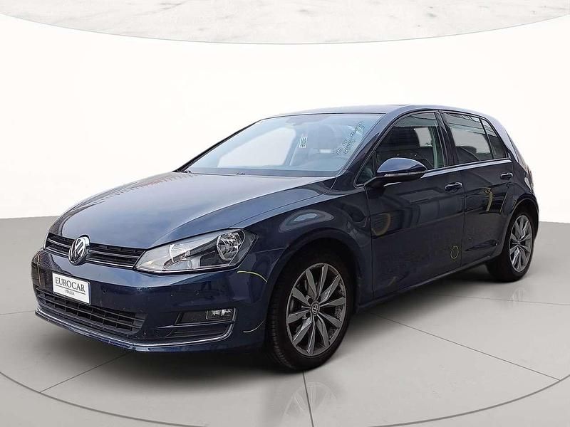 Night blue met. Usata 2016 VW Golf VII Highline Tre volumi | 13.900 € (Buon prezzo) - Immagine 1/4