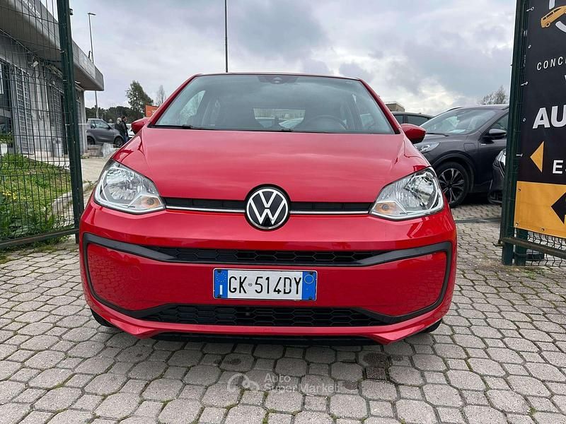 Usata VW up! Move 68 CV (50 kW) 2022 Rosso Utilitaria
