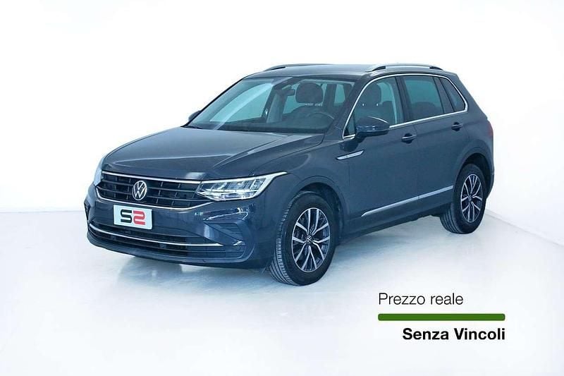 Usata VW Tiguan Life 122 CV (89 kW) 2022 Grigio SUV
