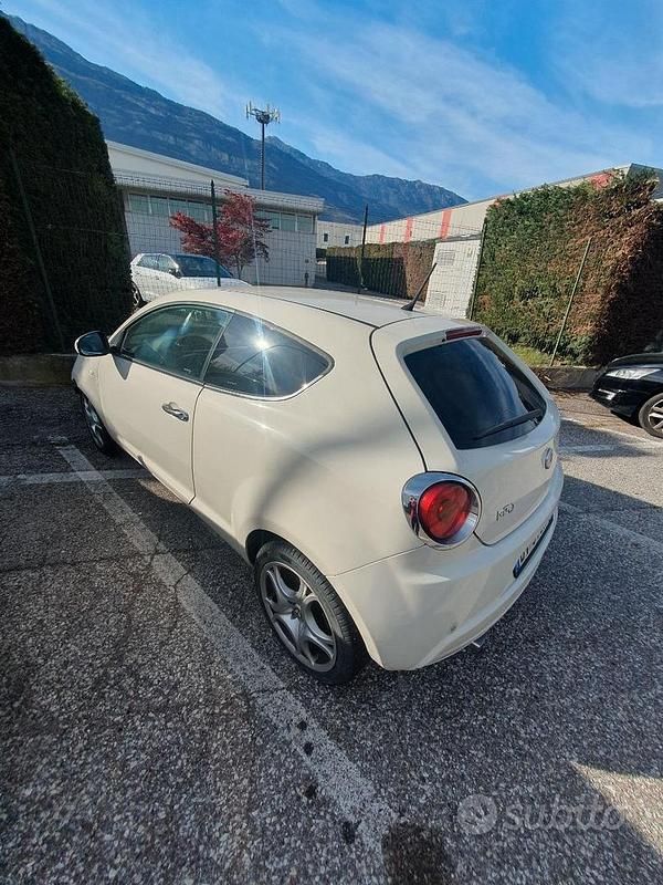 Gebraucht Alfa Romeo MiTo 120 PS (88 kW) 2009 Weiß Kleinwagen