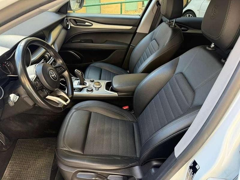 Usata Alfa Romeo Stelvio Sprint 190 CV (139 kW) 2021 SUV