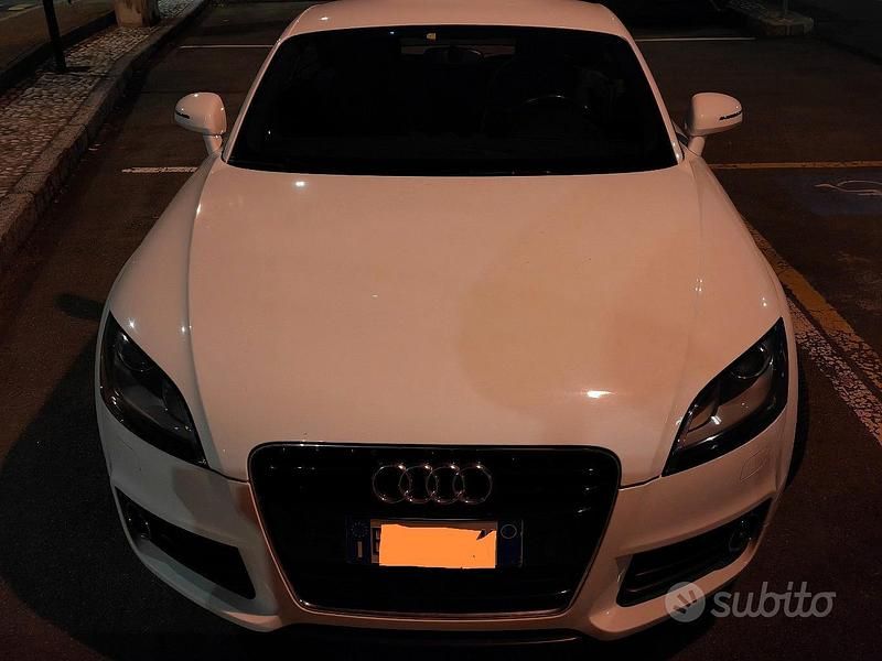Second-hand Audi TT 160 CP (117 kW) 2011 Alb Coupe