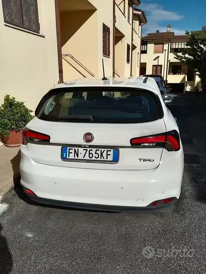 Usata Fiat Tipo Lounge 95 CV (69 kW) 2018 Bianco Berlina