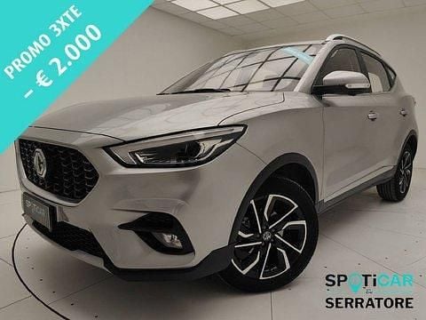 Usata MG ZS Luxury 106 CV (77 kW) 2024 Argento SUV