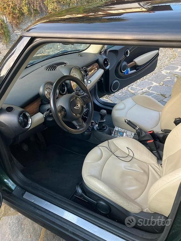 Usata Mini Cooper D 2012 Verde Utilitaria