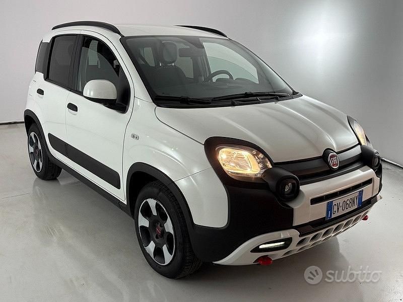 Usata Fiat Panda Cross Cross 70 CV (51 kW) 2024 Bianco gelato Utilitaria