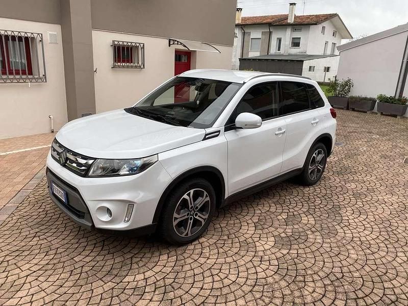 Usata Suzuki Vitara 120 CV (88 kW) 2016 Bianco SUV