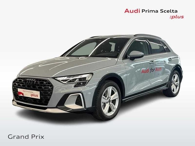 Nuova Audi A3 e-tron 150 CV (110 kW) 2025 Grigio Utilitaria