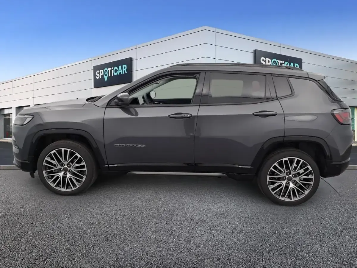 Usata Jeep Compass Altitude 131 CV (96 kW) 2025 Grigio SUV