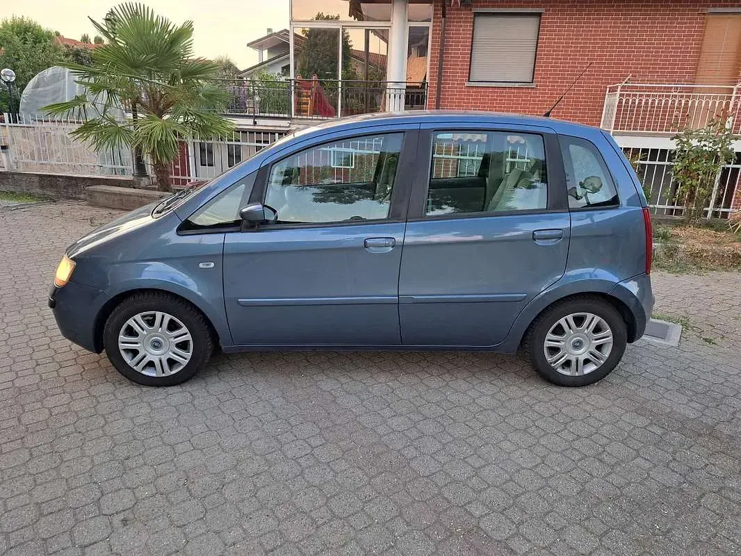 Usata Fiat Idea Dynamic 95 CV (69 kW) 2004 Monovolume