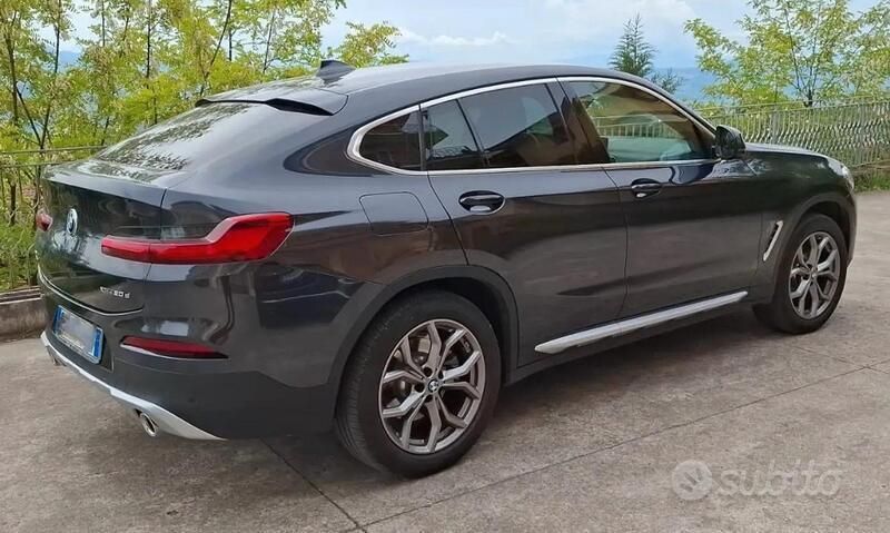 Usata BMW X4 190 CV (139 kW) 2019 Grigio SUV