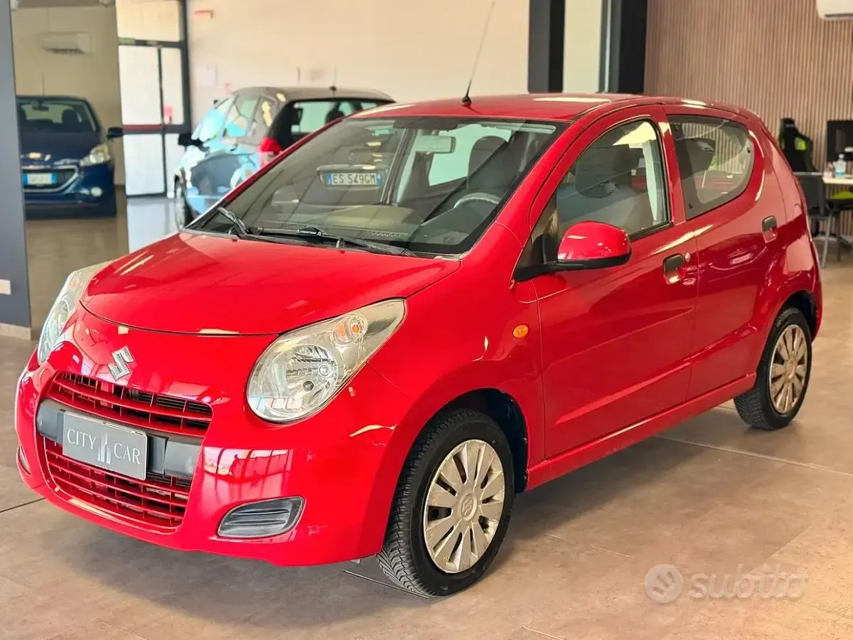 Usata Suzuki Alto GL 68 CV (50 kW) 2014 Rosso Utilitaria