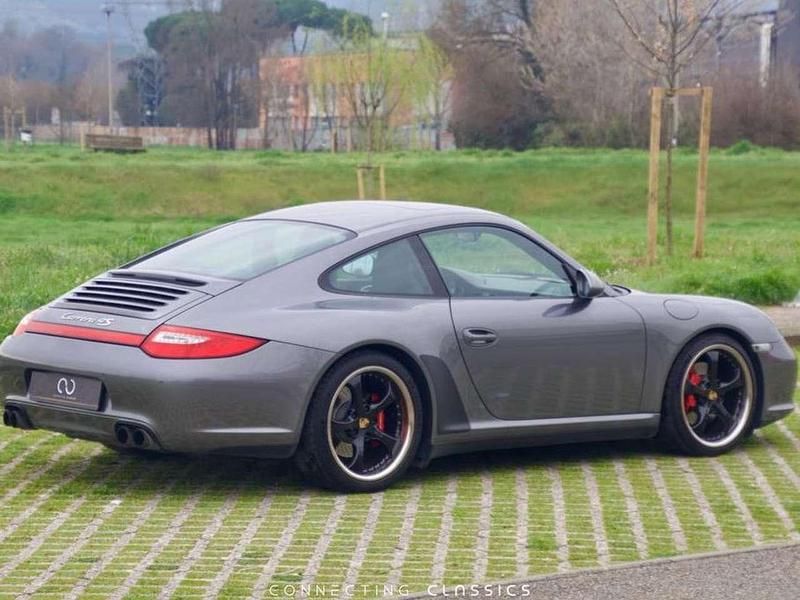 Usata Porsche 911 Carrera 4S 385 CV (283 kW) 2009 Meteor gray Coupé