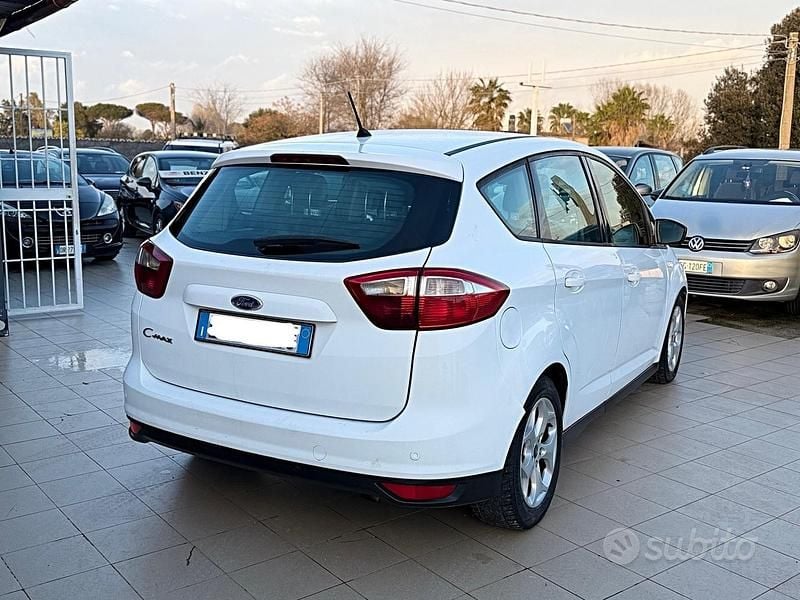 Usata Ford C-MAX Titanium 116 CV (85 kW) 2011 Bianco Monovolume