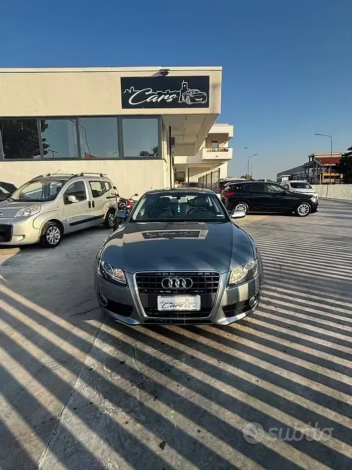 Usata Audi A5 S-Line 170 CV (125 kW) 2010 Blu Coupé