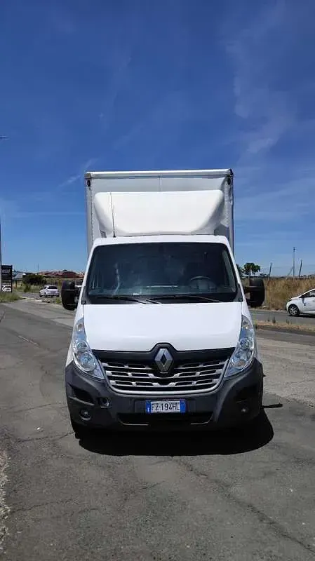 Usata Renault Master 131 CV (96 kW) 2019 Furgone