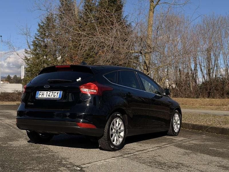 Usata Ford Focus Titanium 120 CV (88 kW) 2017 Berlina