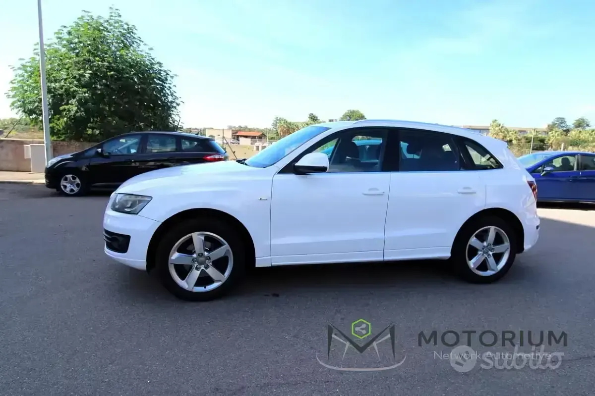 Usata Audi Q5 170 CV (125 kW) 2009 Bianco(met.) SUV
