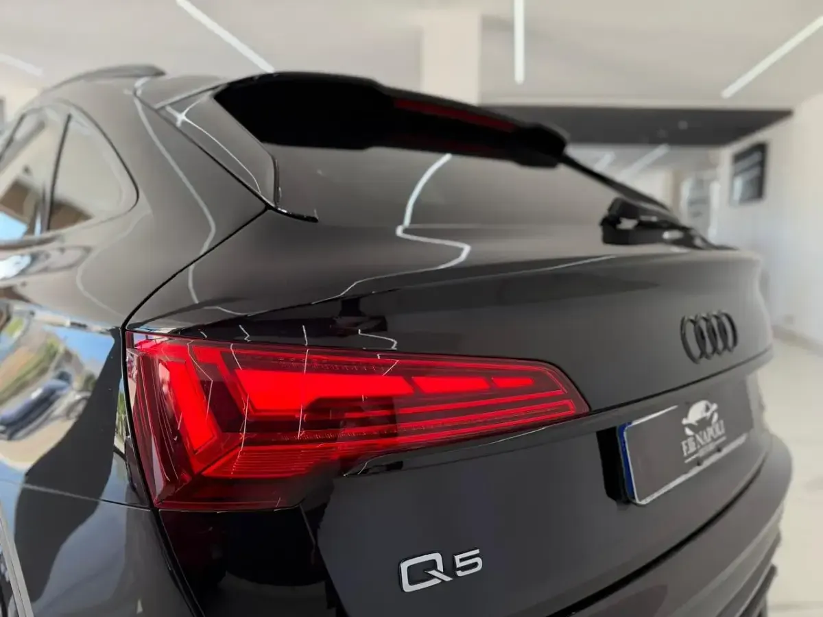 Usata Audi Q5 203 CV (149 kW) 2021 Nero SUV