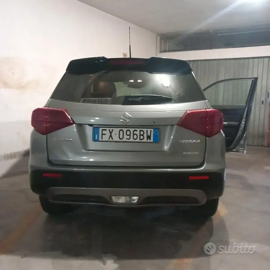 Usata Suzuki Vitara 2019 Grigio SUV