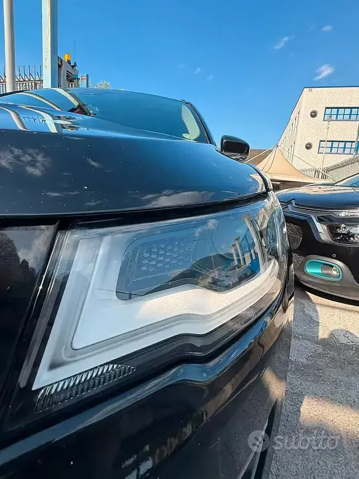 Usata Jeep Compass Limited 140 CV (102 kW) 2018 Nero SUV