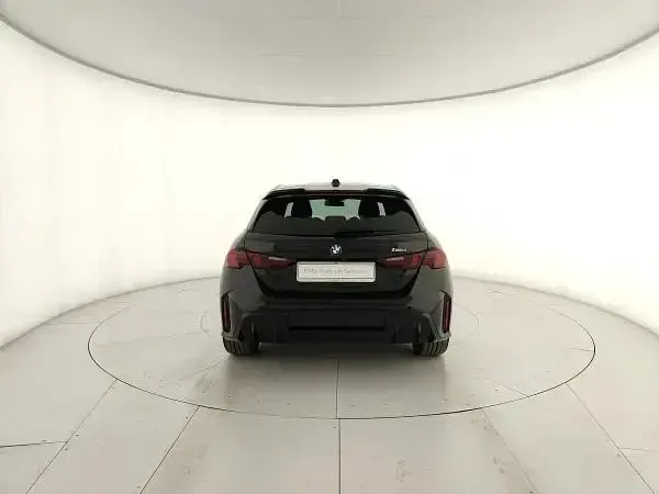 Usata BMW 118 M Sport 150 CV (110 kW) 2025 Nero Utilitaria