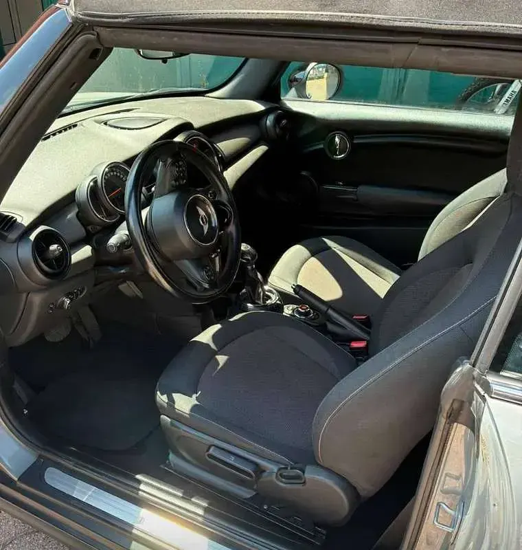 Usata Mini Cooper D Cabriolet 111 CV (81 kW) 2017 Grigio Cabrio