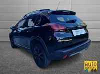 Używany Peugeot 2008 GT-line 131 KM (96 kW) 2019 Czarny SUV