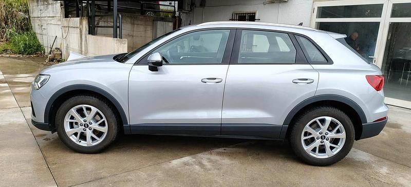 Usata Audi Q3 150 CV (110 kW) 2023 Argento SUV