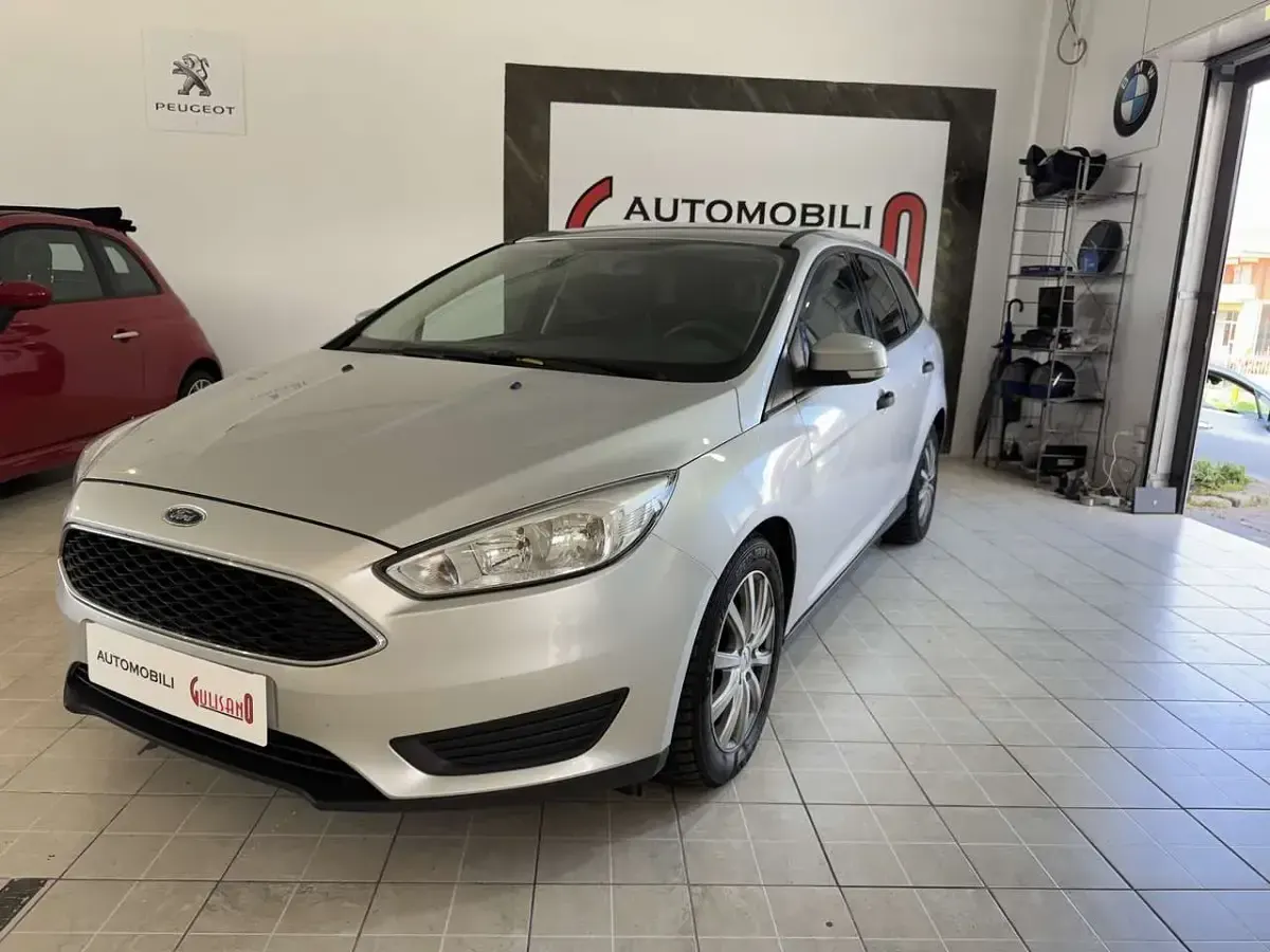 Usata Ford Focus S 101 CV (74 kW) 2016 Other Station wagon