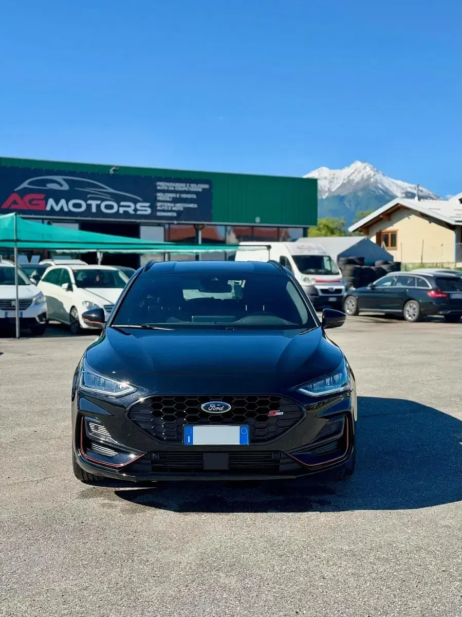 Usata Ford Focus ST-Line X 154 CV (113 kW) 2023 Nero Station wagon