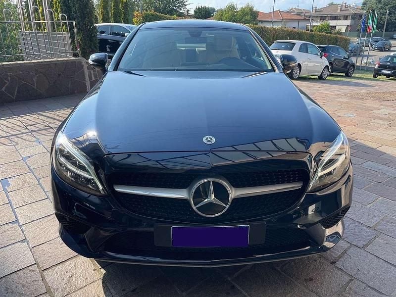 Usata Mercedes C220 Premium Plus 194 CV (142 kW) 2021 Blu/azzurro Coupé