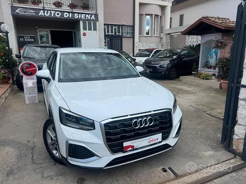 Usata Audi Q2 Business 116 CV (85 kW) 2023 Bianco SUV