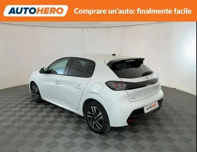 Usata Peugeot 208 Allure 101 CV (74 kW) 2021 Bianco Utilitaria