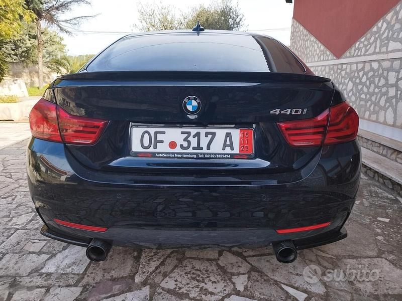 Usata BMW 440 Performance 326 CV (239 kW) 2019 Blu Coupé