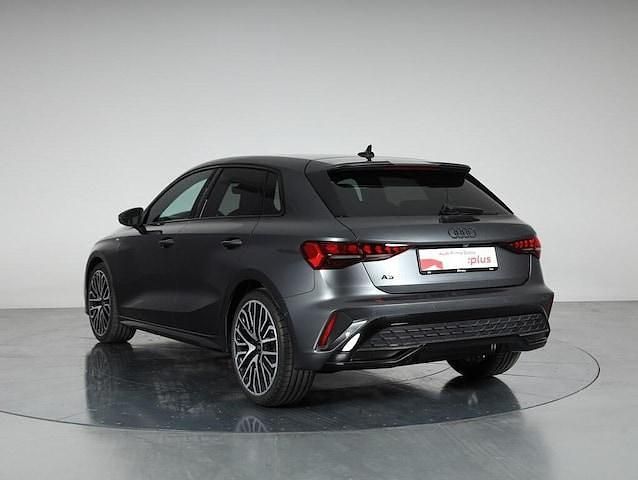 Nuova Audi A3 S-Line 150 CV (110 kW) 2026 Grigio daytona perla Berlina