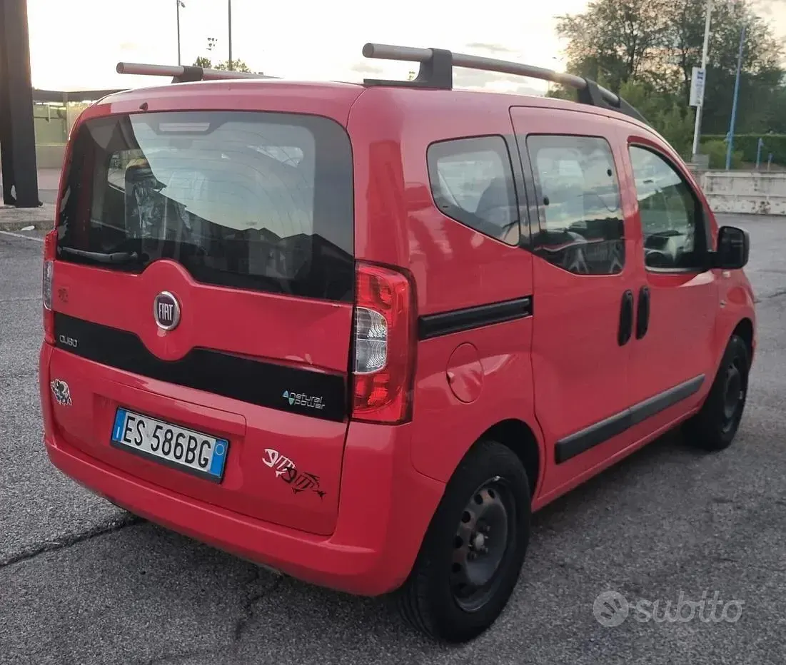 Usata Fiat Qubo Trekking 70 CV (51 kW) 2013 Rosso Monovolume