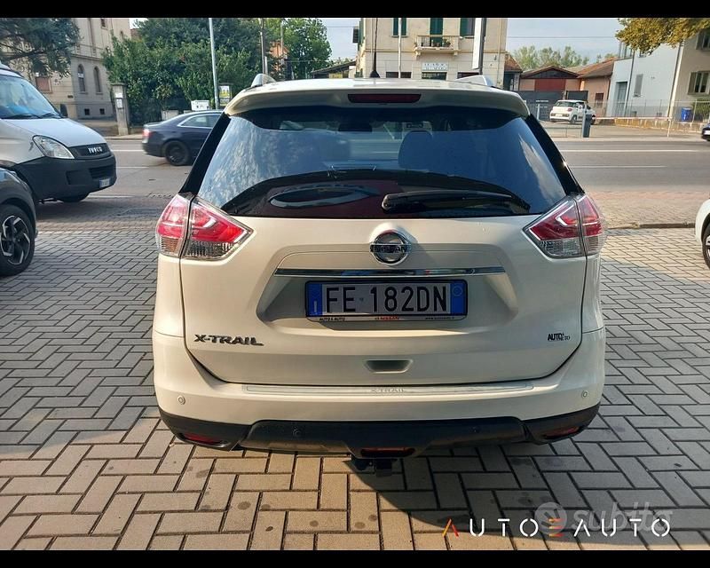 Usata Nissan X-Trail Acenta Premium 130 CV (95 kW) 2016 Bianco SUV