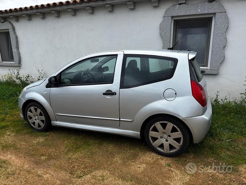 Usata Citroën C2 109 CV (80 kW) 2004 Grigio Utilitaria